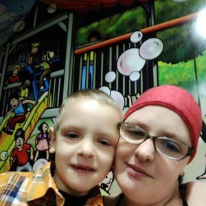 Meet your Posher, Angela